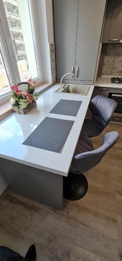Apartament Bacovia Bacau Bagian luar foto