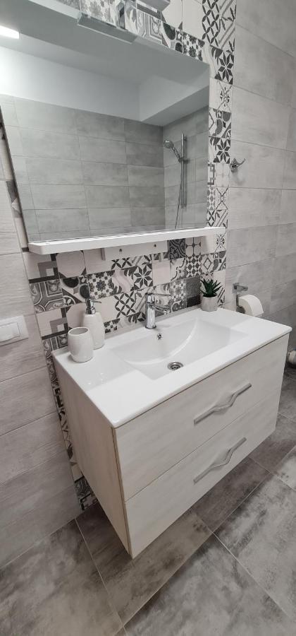 Apartament Bacovia Bacau Bagian luar foto